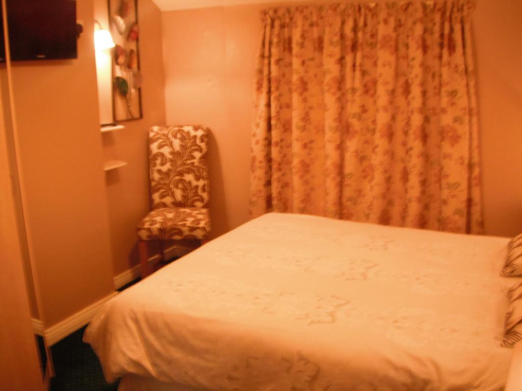 Castlemaine House B&B Bagian luar foto